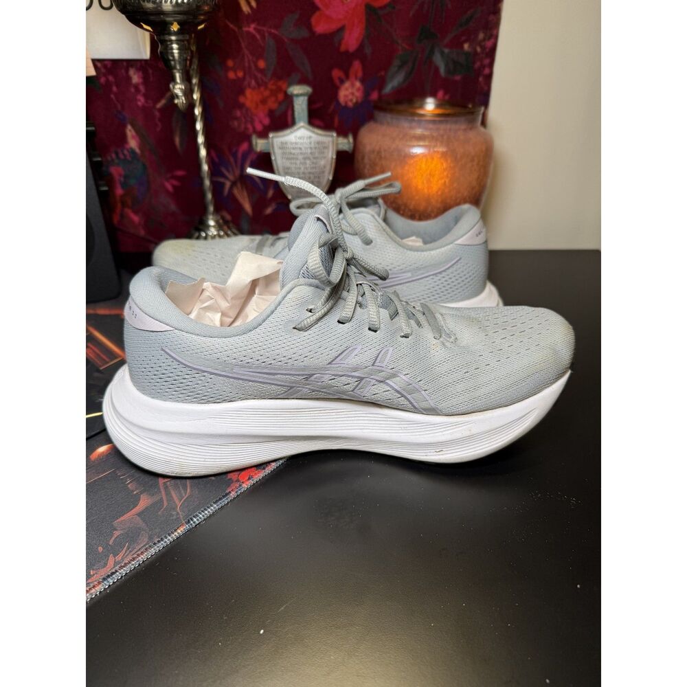 Used Women's Asics Gel-Excite 11 Running Shoes - Size 9 - Picture 6 of 9
